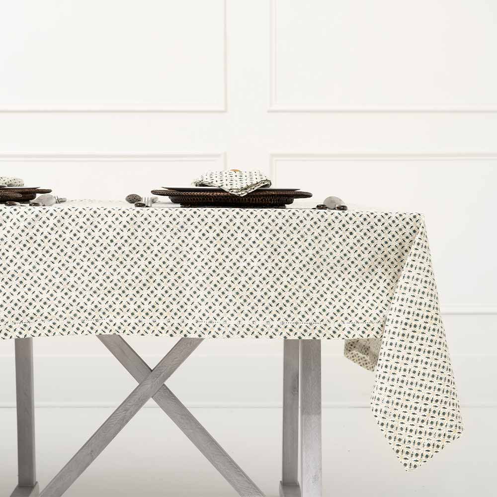 Azura Table Cloth - 4, 6, 8 Seater