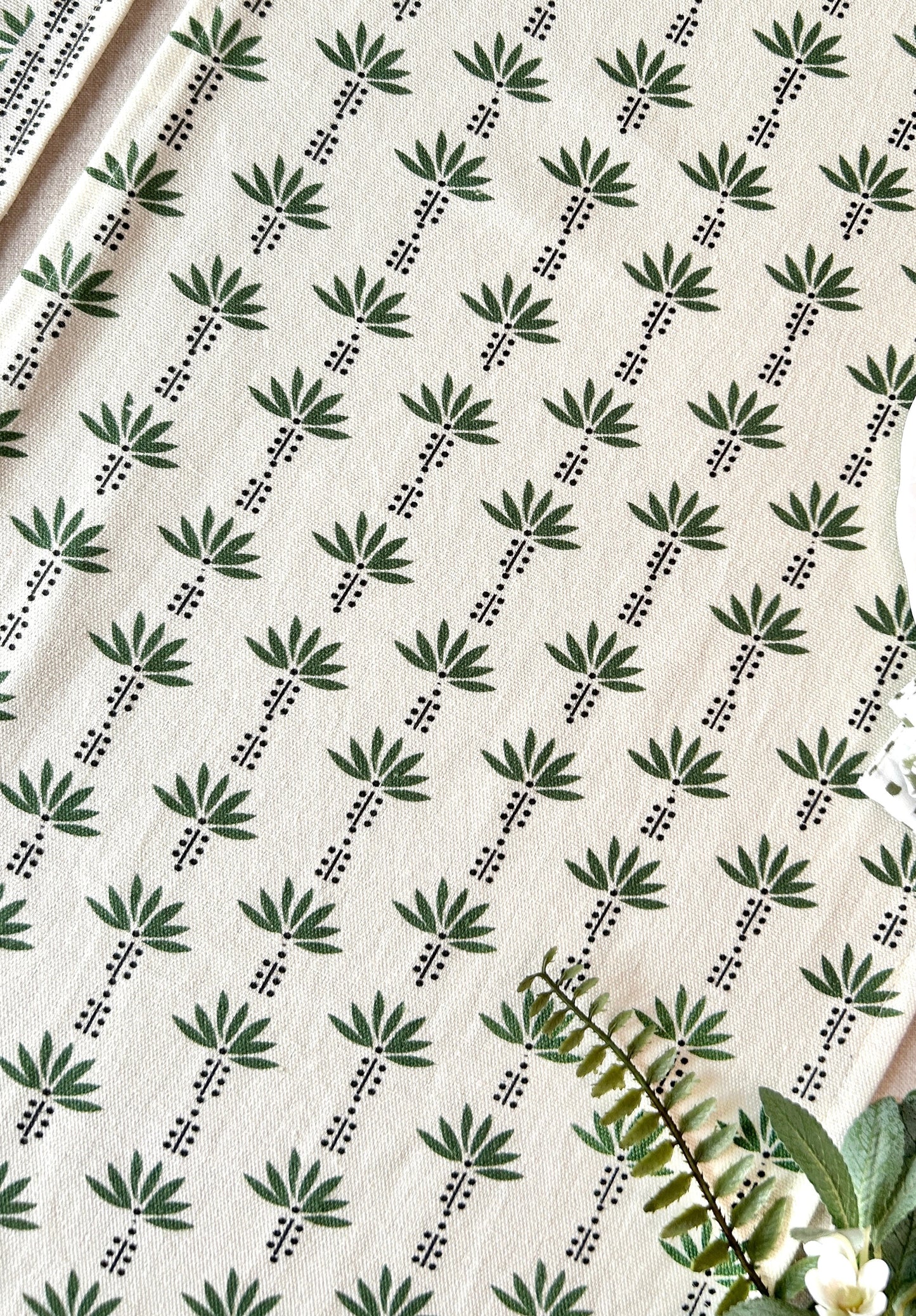Table Cloth 4, 6 & 8 Seater - Palm Trees