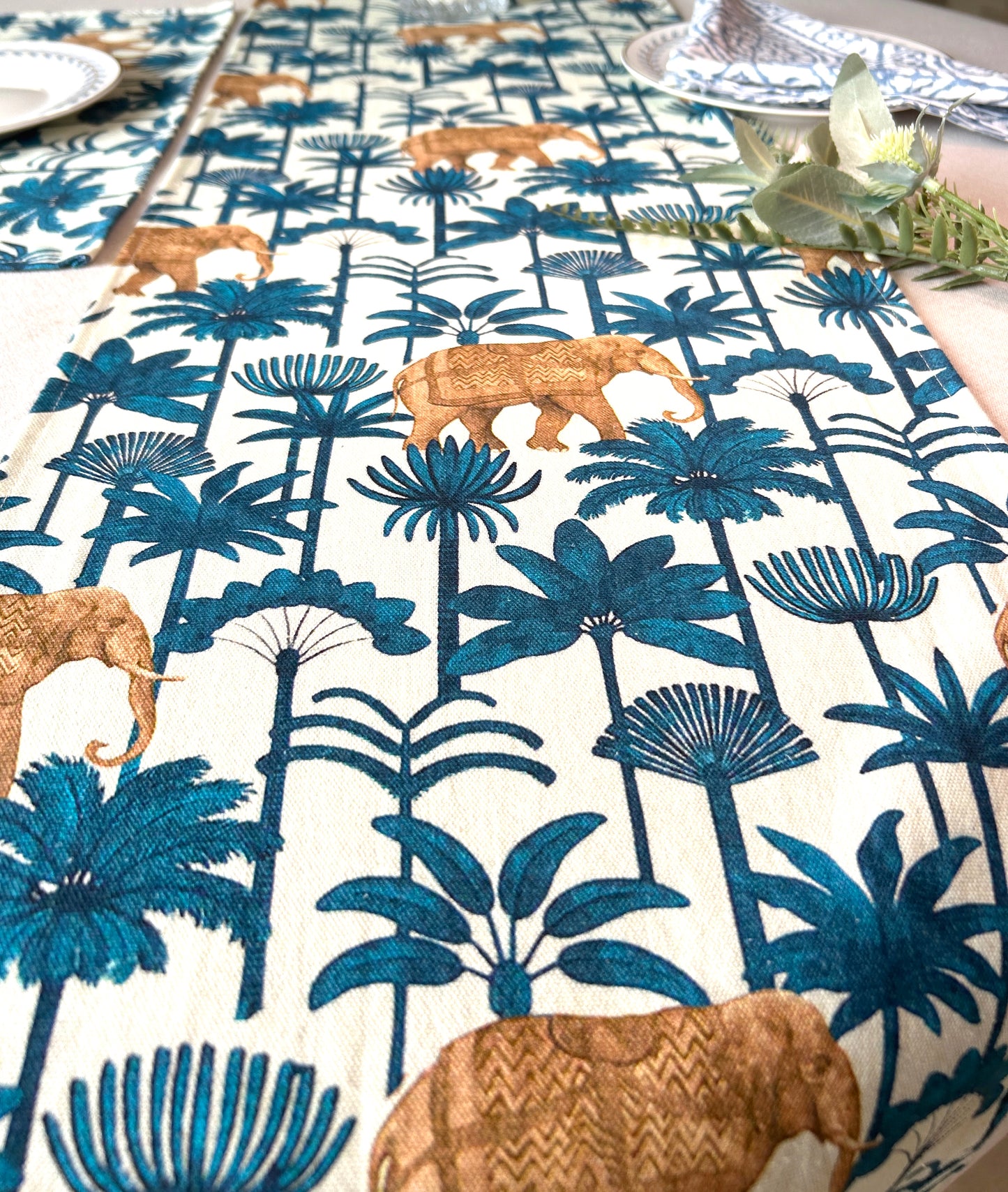 Midas Table Runner 14x72 Inches